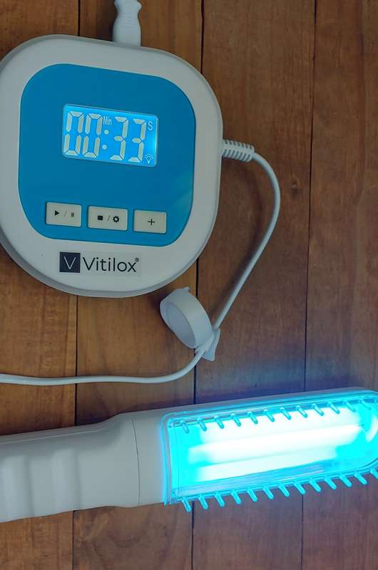 UVB Home Phototherapy Lamp for Vitiligo, Psoriasis, Eczema and Dermatitis