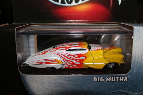 Hot Wheels 100% -BIG MUTHA !!!
