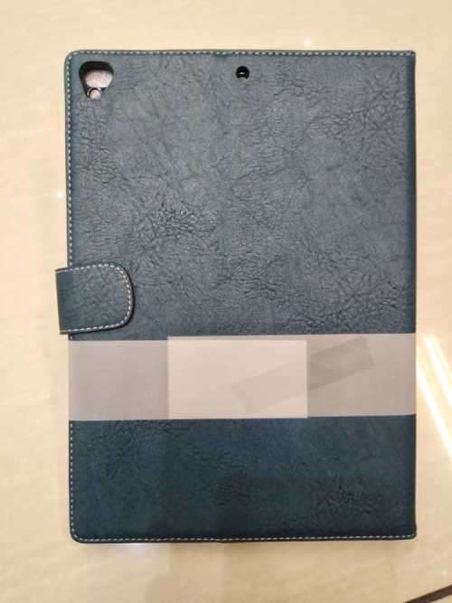 iPad Pro 10.5'' Vintage Leather Flip Cover