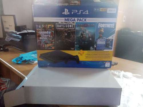 PS4 500GB MEGA PACK Console + God of War + GTA V + Days Gone