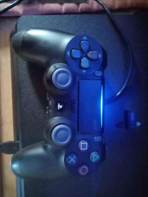PS4 500GB MEGA PACK Console + God of War + GTA V + Days Gone