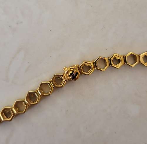 Pandora 18ct gold plated Choker. Bee/Honeycomb design