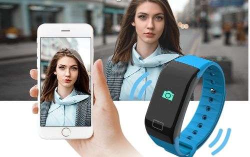 Smartwatch Fitness Tracker - Red