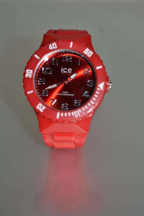 ICE WATCH - Latest international craze - LOCAL STOCK - ORDER AND RECEIVE WITHIN 72 HOURS !