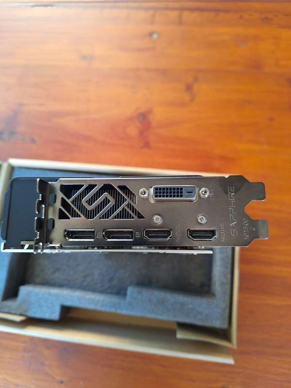 SAPPHIRE NITRO+ PC GRAPHICS CARD