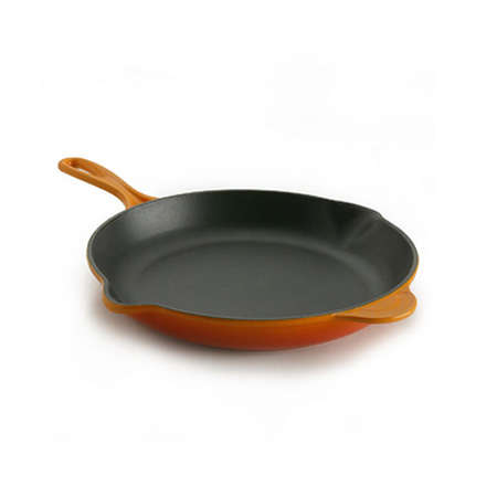 Le Creuset 26cm Skillet - Flame (Very good condition)