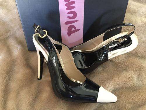 Brand New Toe Cap Sling back heels