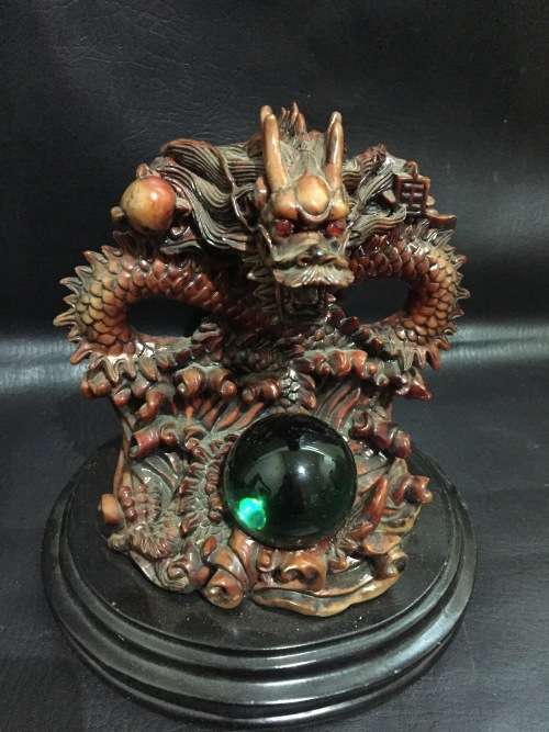 Dragon figure with glass ball !!!!!