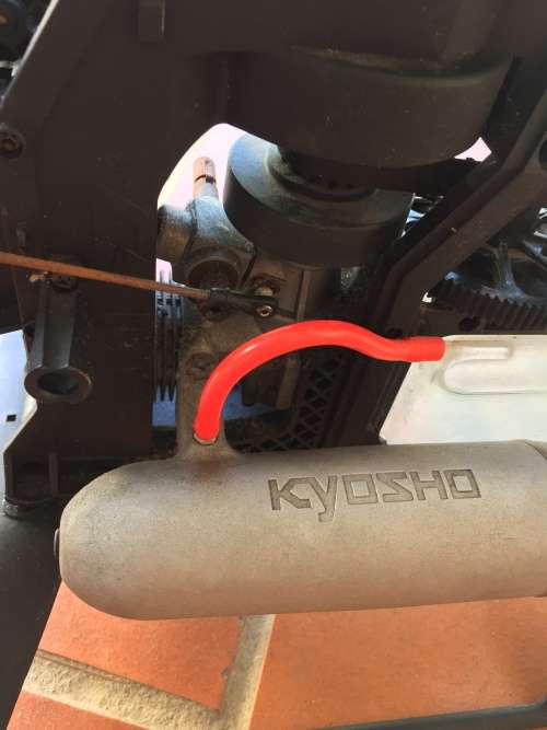 Super large kyosho Caliber 3 Rc petrol helicopter no remote and not tested over a meter long!!!!!!!!