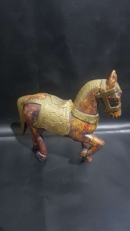 Beautiful large highly detailed wood and brass horse!!!!!!