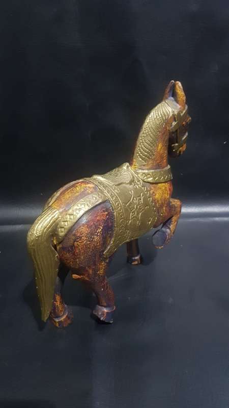 Beautiful large highly detailed wood and brass horse!!!!!!