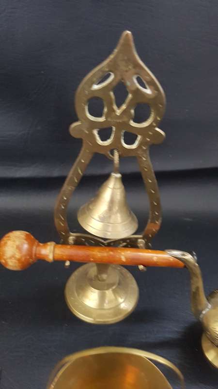 Job lot brass bid for all!!!