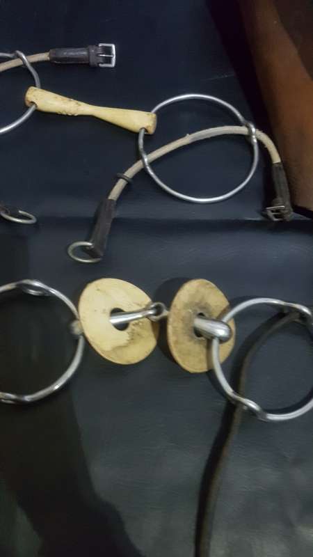 Genuin leather hourse saddle and horse related stuff bid for all!!!!!!