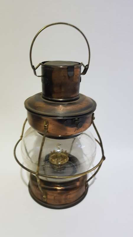Beatiful oil lamp !!!!!!