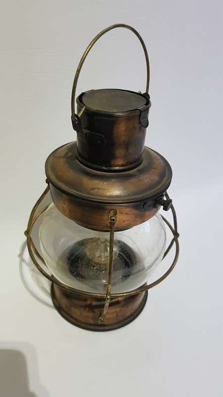 Beatiful oil lamp !!!!!!
