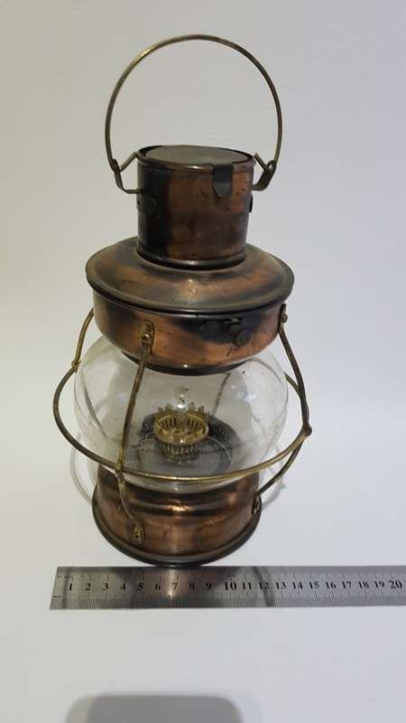Beatiful oil lamp !!!!!!