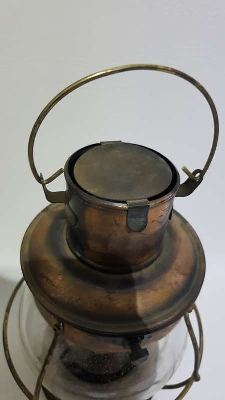 Beatiful oil lamp !!!!!!