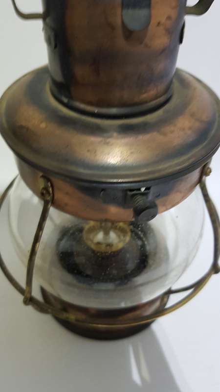 Beatiful oil lamp !!!!!!