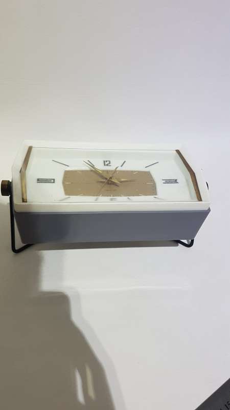 Vintage Retro wind up clock working  made in Japan!!!!!!!