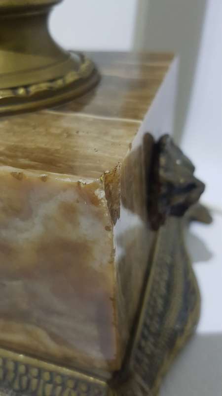 Stunning solid highly detailed marble and brass light working !!!!!!!!!