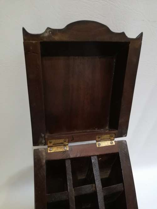 Vintage beautiful solid wooden box!!!!!!