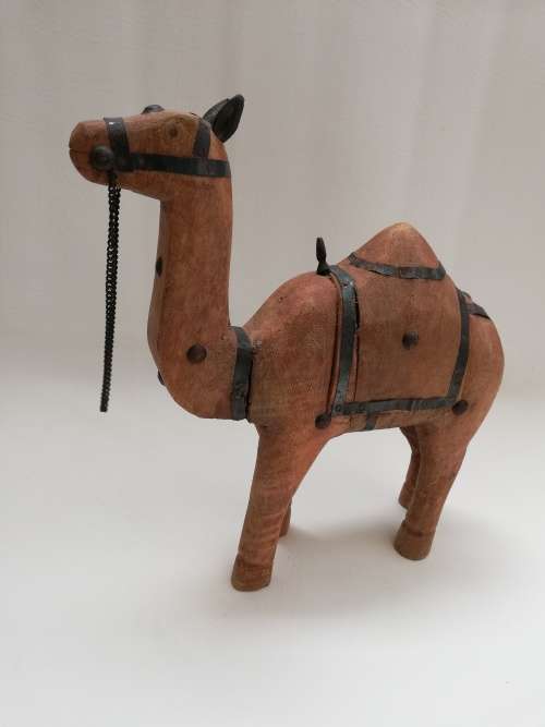 Large wooden camel!!!