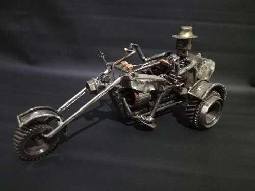 Large metal Art  motorcycle for mancave!!!!