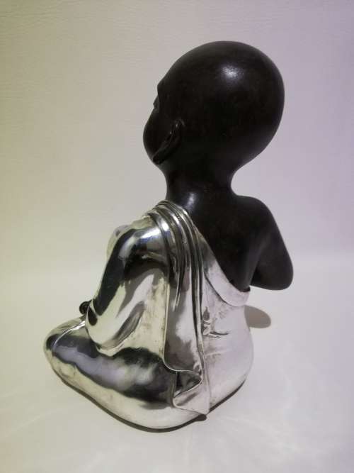Large Stunning 33cm tall buddha figure!!!!!