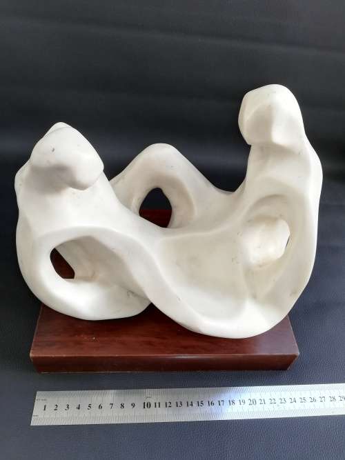 Stunning Large Solomon Miphiri Original sculpture SA Reg Design copyricht R Levy!!!!