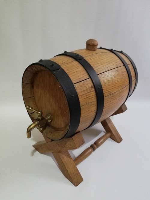 Wooden wine barrel with stand!!!!