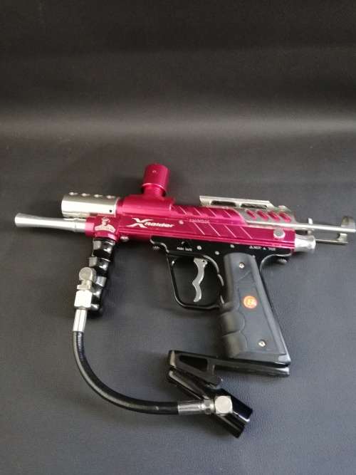 X RAIDER BOSS  SUPER COOL PAINTBALL GUN WORKING!!!!!!