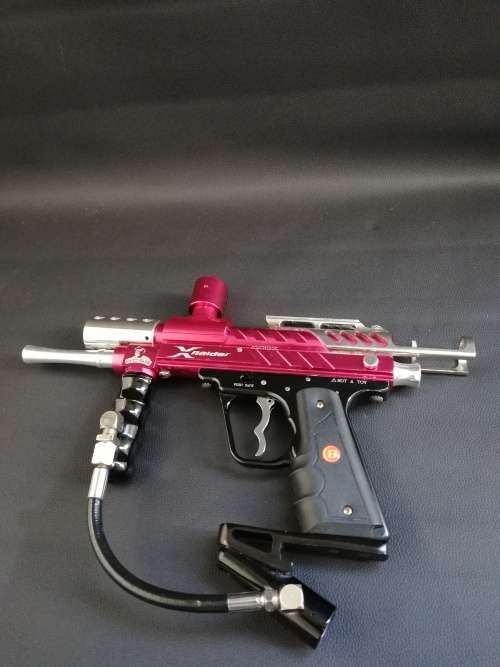 X RAIDER BOSS  SUPER COOL PAINTBALL GUN WORKING!!!!!!