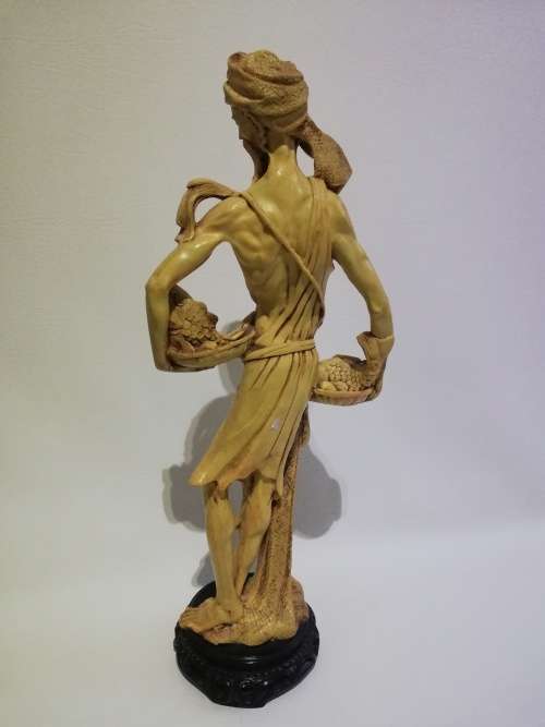Super large 50cm tall figure statue made out of resin material!!!!!!