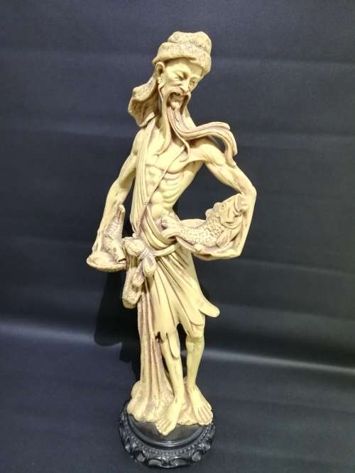 Super large 50cm tall figure statue made out of resin material!!!!!!