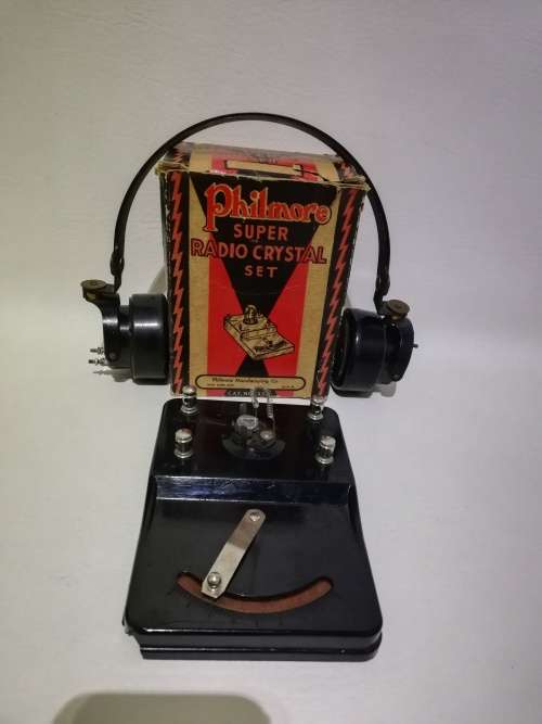 RARE philmore super crystal set made in the USA with headset bid for all!!!!!