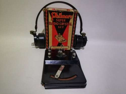 RARE philmore super crystal set made in the USA with headset bid for all!!!!!