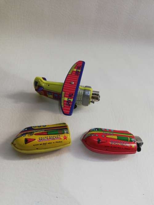 Tin plate Rocket lighters made in France bid for all!!!!!