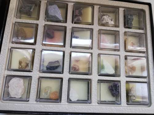 Large Collection of Treasures of the Earth Rocks bid For All!!!!