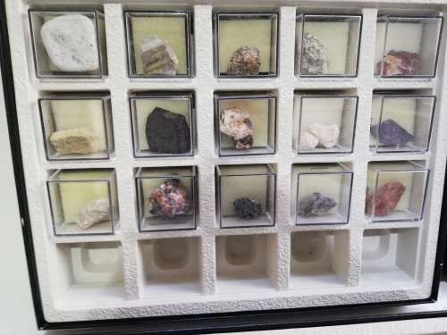 Large Collection of Treasures of the Earth Rocks bid For All!!!!
