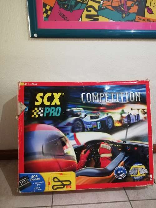 SCX Pro Competition super large track please not that I tested it only the BMW work not the Audi!!!!