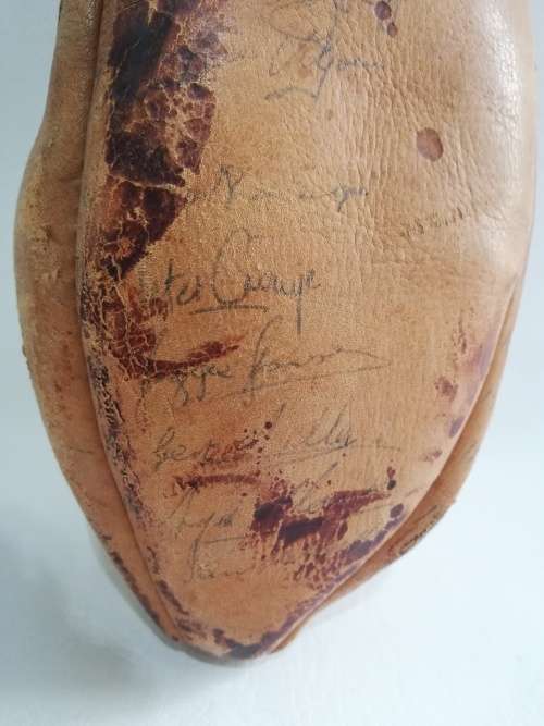 Rare vintage leather SPRINGBOK ball signed SA vs France!!!!!!!