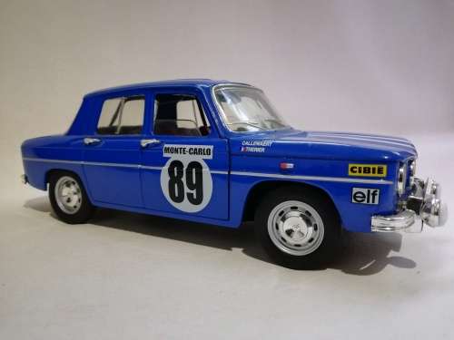 Original die cast Renault 8 Rally monte carlo scale 1:18 Silido!!!!!