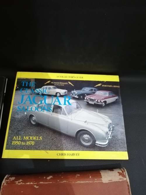 Job lot Jaguar collection of books bid for all!!!!