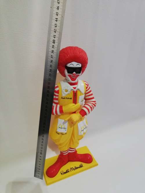 RARE RONALD MCDONALD FIGURE FROM 2000 COMPLETE 39cm Tall!!!!!