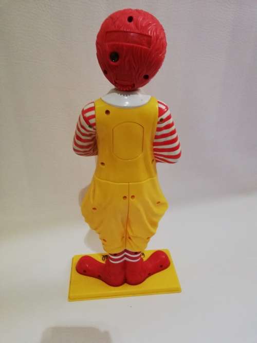RARE RONALD MCDONALD FIGURE FROM 2000 COMPLETE 39cm Tall!!!!!