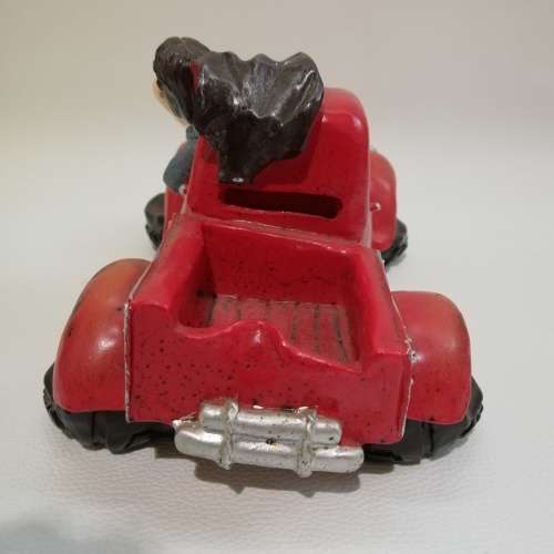 Highly detailed  money box!!!