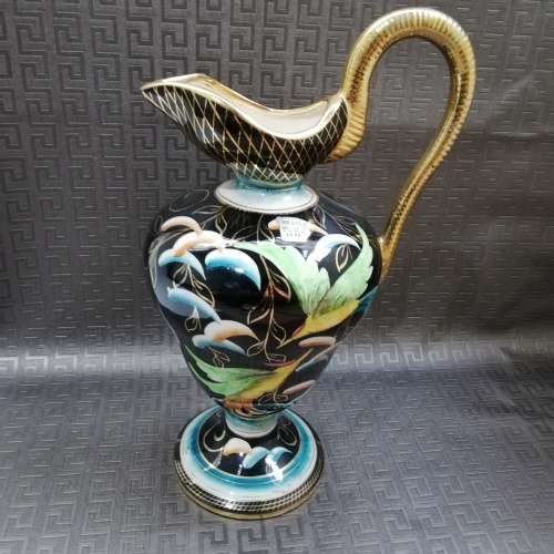 Vintage Large Highly detailed hand painted Pein Main B. H Belgium 275 stamped!!!
