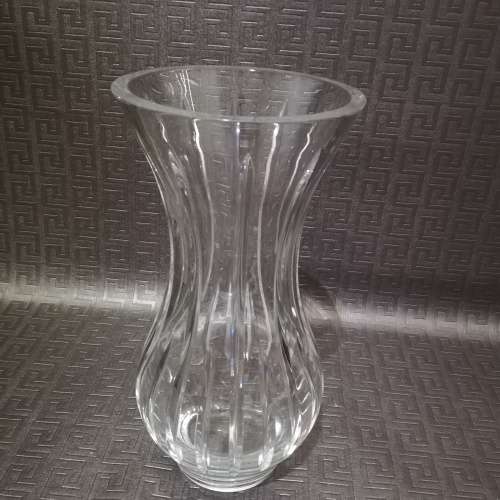 Beautiful 27cm tall vase a stunning piece not chips or cracks!!!!