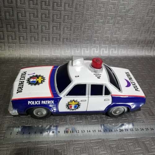 Rare police Patrol tin toy car made in Japan not tested 25cm large !!!!!!