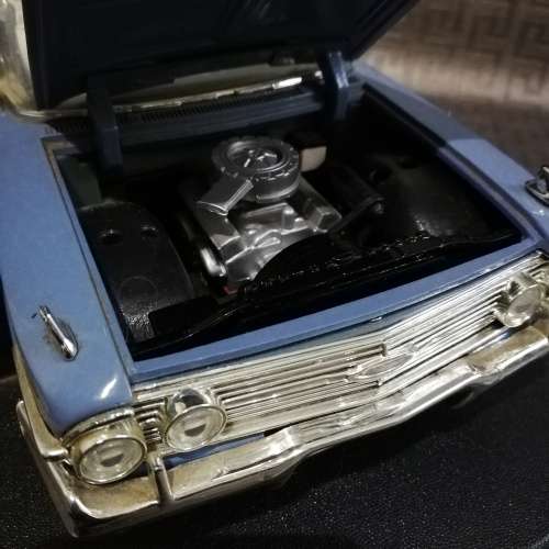 Super large Original die cast 1960 Chevrolet Impala Motormax scale 1:18!!!!